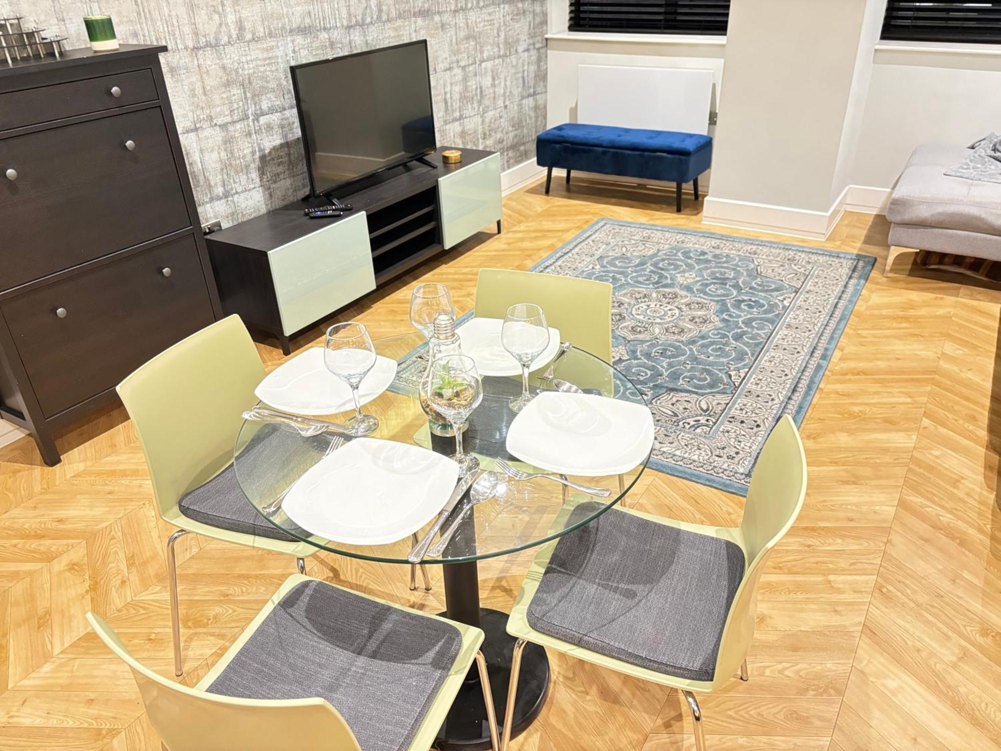 Mh Birmingham - 2 Bed 2 Bath Luxury Apartment - Financial District - Local Bar And Dining Deals Available Bagian luar foto